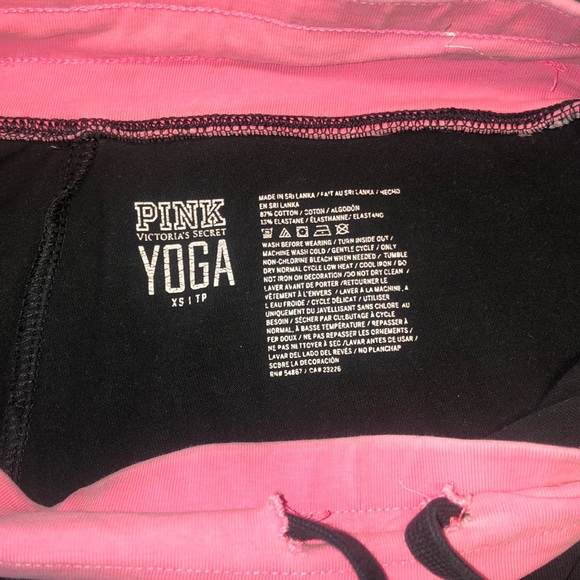 Black Pink Capris - Picture 3 of 3